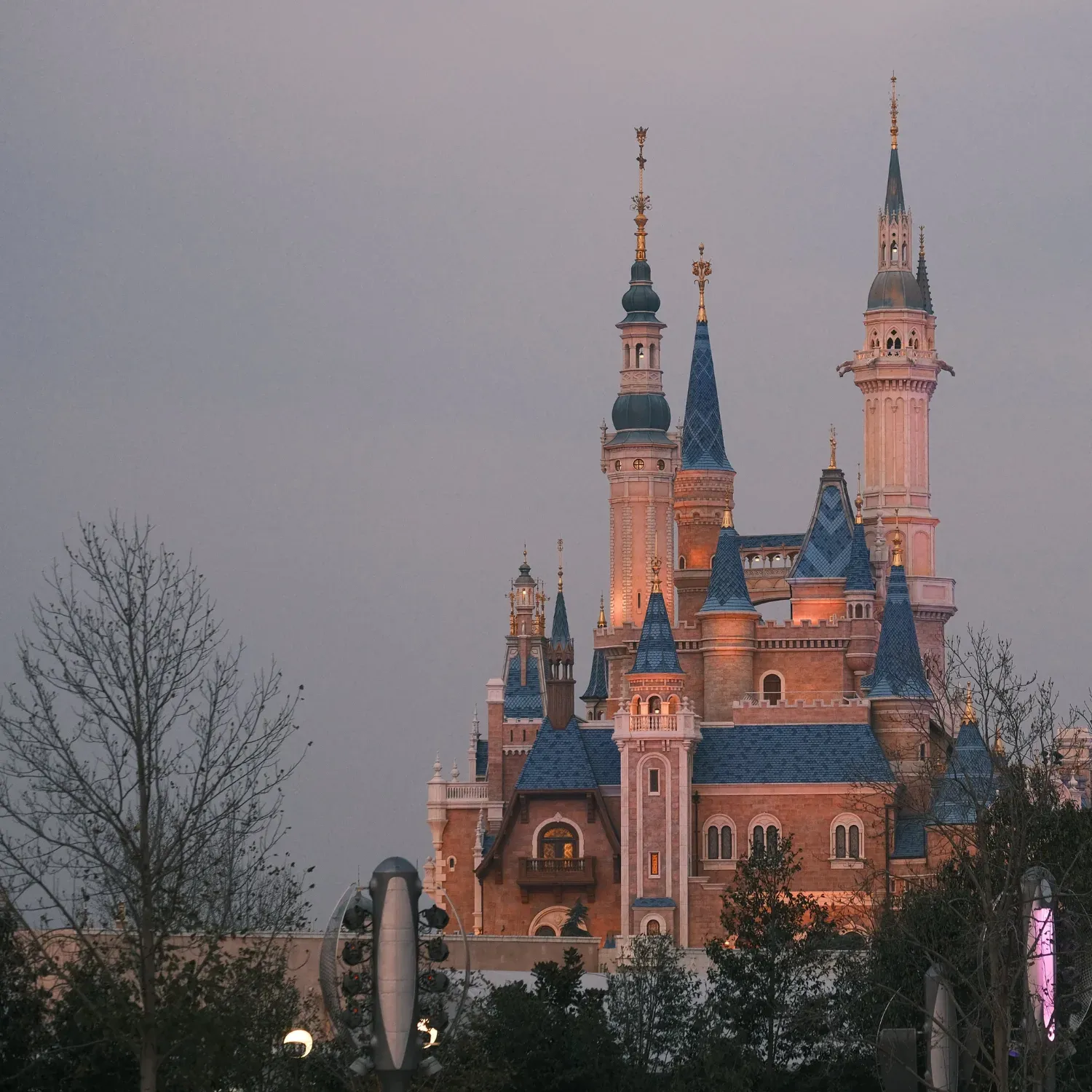 β¨ Fly to Disney Abu Dhabi